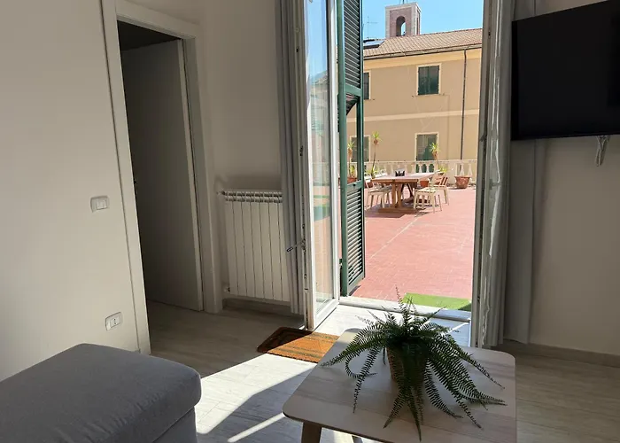 Patio Del Prione *